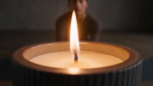 Fashion and sport ad: Candle