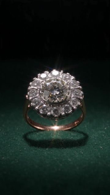 Jewelry ad: Heirloom